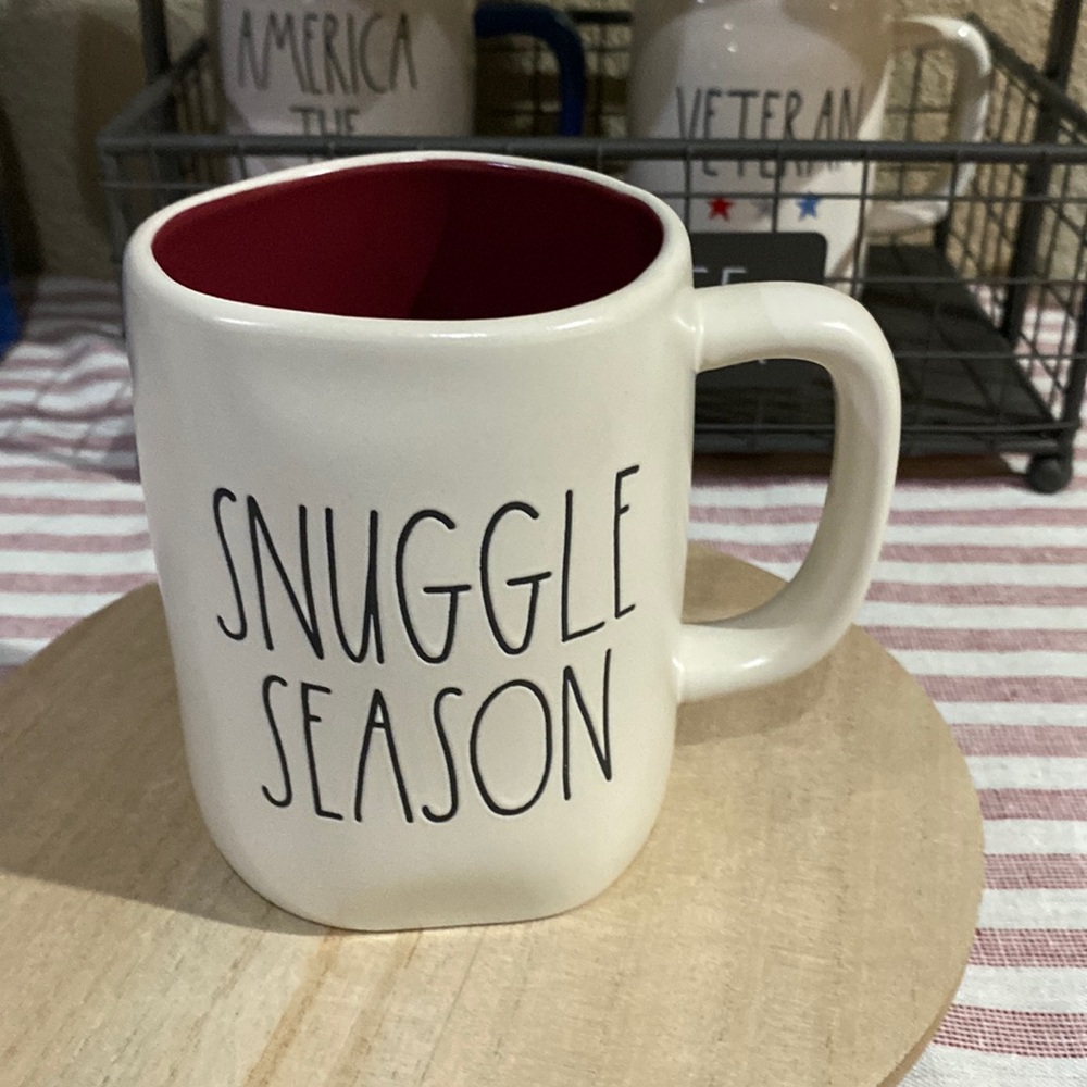 Rae Dunn matte mug SNUGGLE SEASON NWT